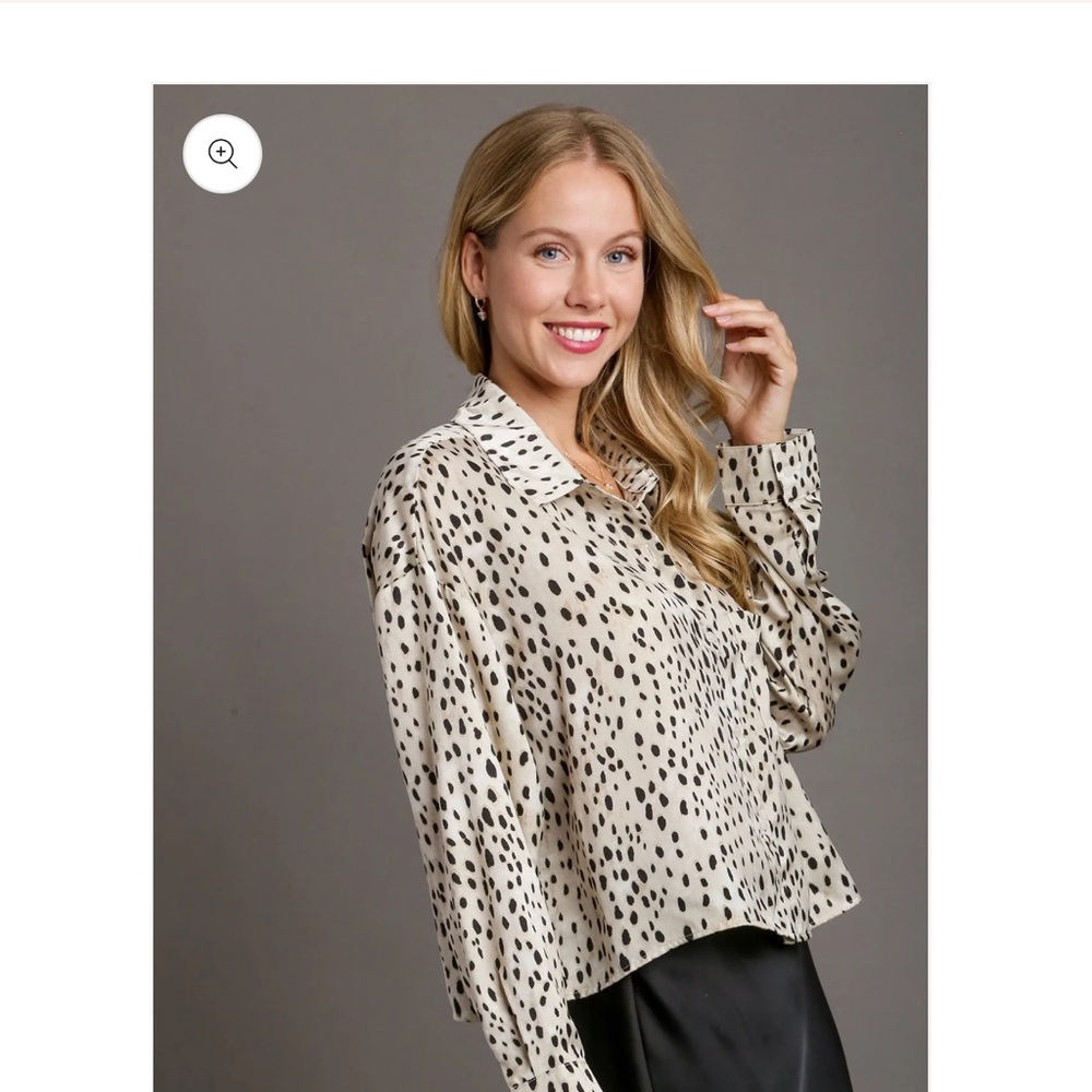 Umgee Black and Cream  Dot top